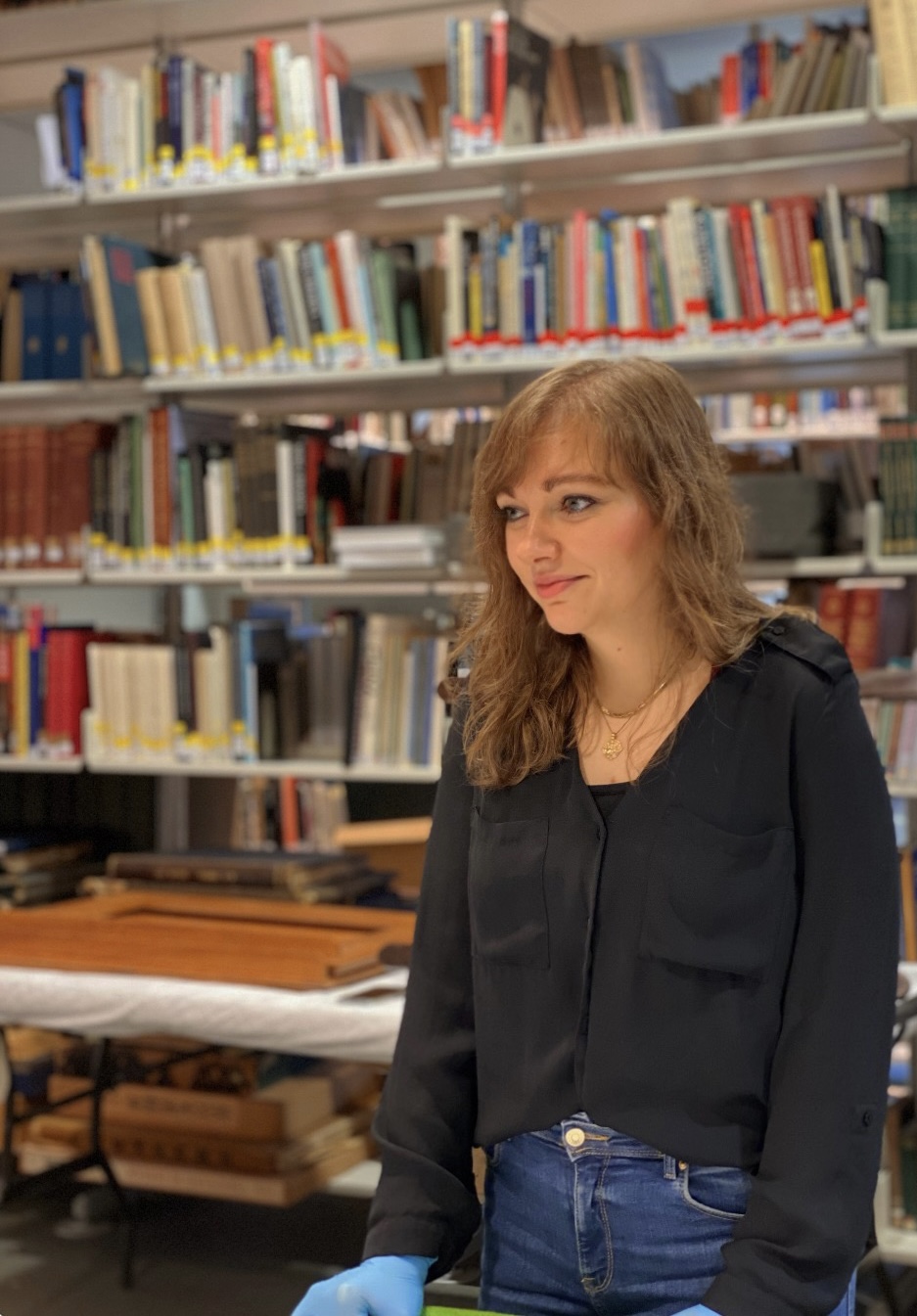 Sandra in a handling session in the reading room of the British Museum in 2022